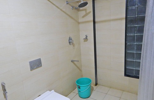 Mayiladuthurai Hotel | Hotel Aadhi