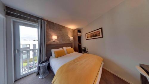 Villebon-sur-Yvette Hotel | Hotel Acadie Les Ulis