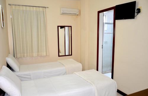 Santana Hotel | Hotel Acalanto