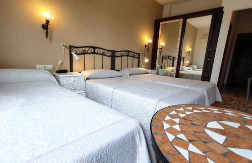 Arriondas Hotel | Hotel Acebos Arriondas