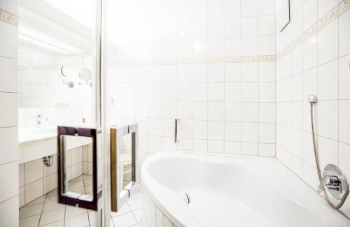 Ehingen Hotel | Hotel Adler - Paulas Alb