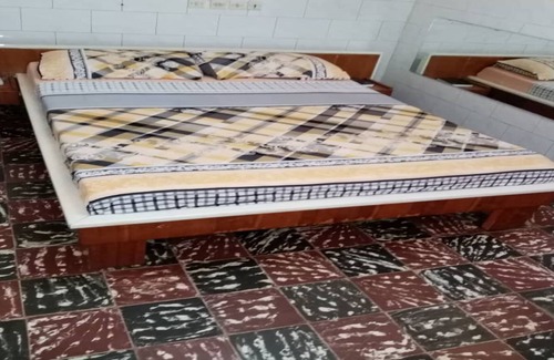 Ferkessedougou Hotel | Hotel Aguie Koanin