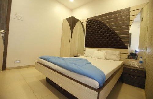 Prabhadevi Hotel | Hotel Al Moazin
