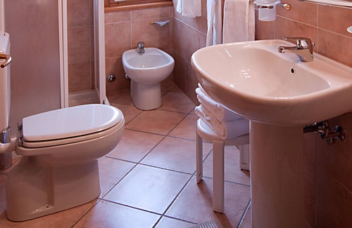 Bossico Hotel | Hotel Albergo Al Milano