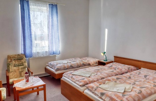 Borovany Hotel | Hotel Alf
