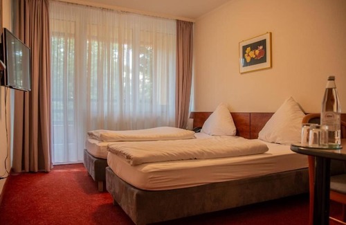 Feuerbach-Mitte Hotel | Hotel Alpha