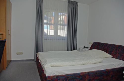 Ober-Erlenbach Hotel | Hotel Alte Brücke