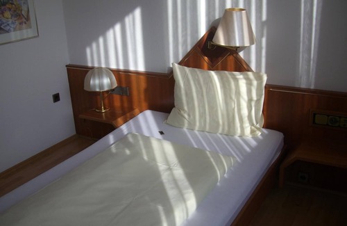 Altbach Hotel | Hotel Altbacher Hof