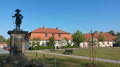 Kloster Zinna House | Hotel Alte Försterei