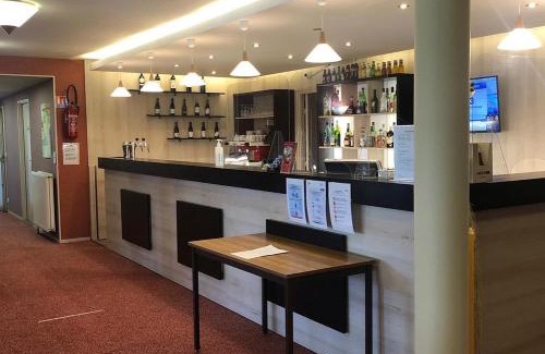 Pacy-sur-Eure Hotel | Hotel Altina