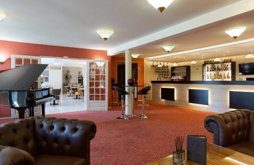Pacy-sur-Eure Hotel | Hotel Altina