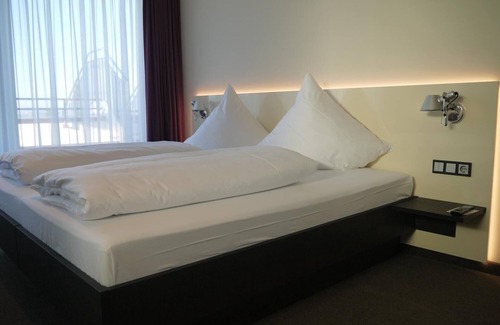 Liebersbronn Hotel | Hotel am Berg Esslingen