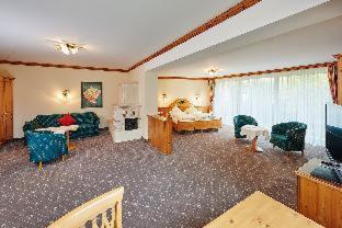Neutraubling Hotel | Hotel am See