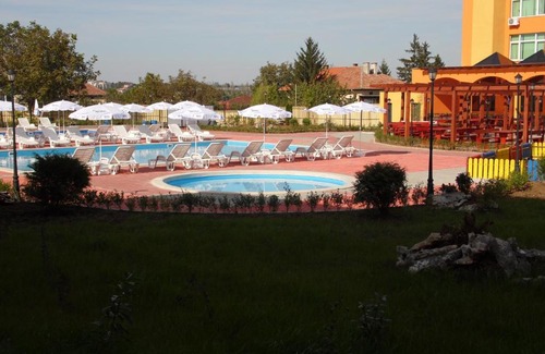Lukovit Hotel | Hotel Amigos
