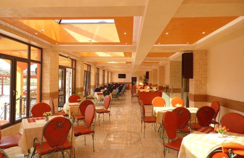 Lukovit Hotel | Hotel Amigos