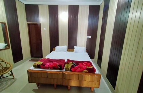 Surajpur Hotel | Hotel Anand
