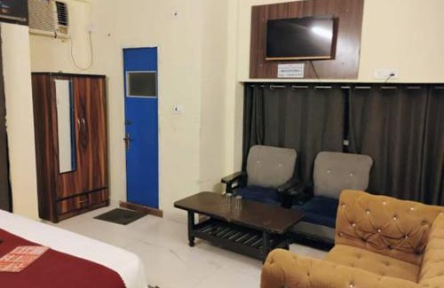 Vaishali Hotel | Hotel Angel Pink Residency Near Kaushambi Metro Station