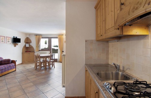 Campodolcino Apartment | Hotel Apartment "Residence Larice Bianco N4" with Mountain View, Shared Terrace & Wi-Fi