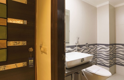 GIDC Hotel | Hotel Apple Inn