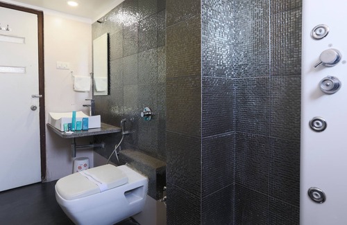 GIDC Hotel | Hotel Apple Inn