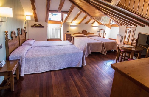 Benasque Hotel | Hotel Aragüells