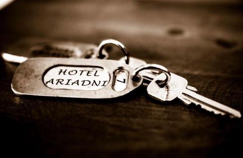 Ayia Anna Hotel | HOTEL ARIADNI