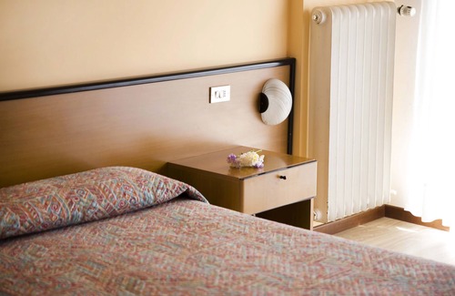 Lesa Hotel | Hotel Aries