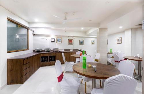 Ahmedabad City Centre Hotel | Hotel Ashish