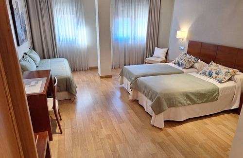 Valencia de Don Juan Hotel | Hotel Astura