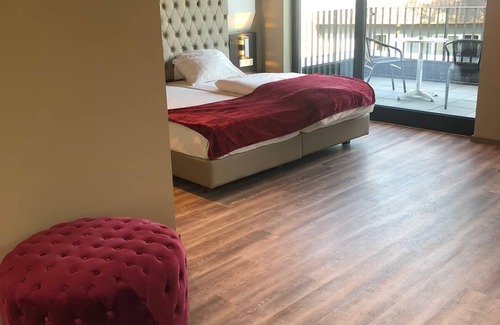 Kelsterbach Hotel | Hotel Athen Kelsterbach Airport