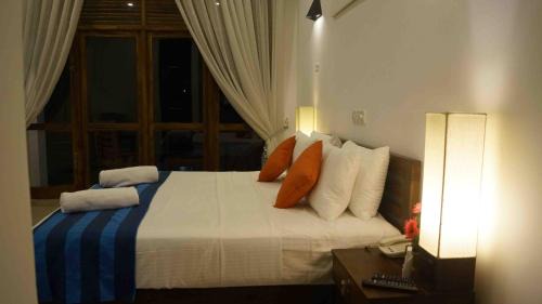 Udawalawa Hotel | Hotel Athgira