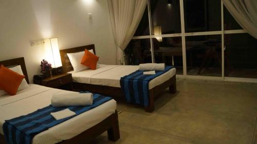 Udawalawa Hotel | Hotel Athgira