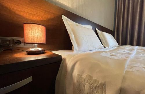 Voluntari Hotel | Hotel Athos