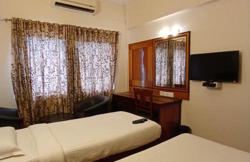 Rajajinagar House | Hotel Atmosphere Inn