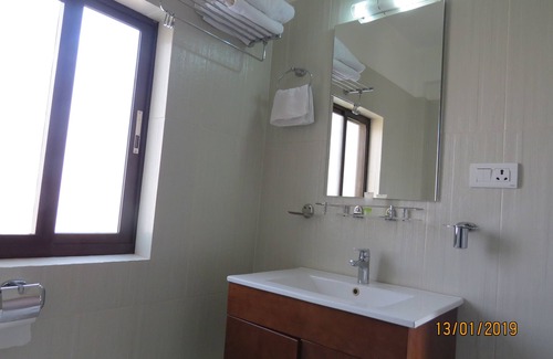 Lalitpur Hotel | Hotel Awana