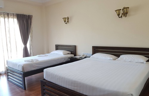 Oattara Thiri Township Hotel | Hotel Aye Chan Thar