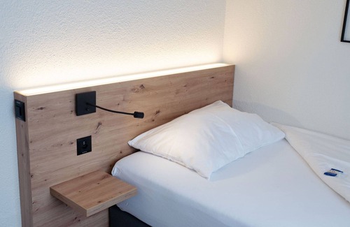 Suhr Hotel | Hotel Baeren
