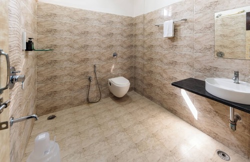 Allahabad Hotel | Hotel Bafna Lawn