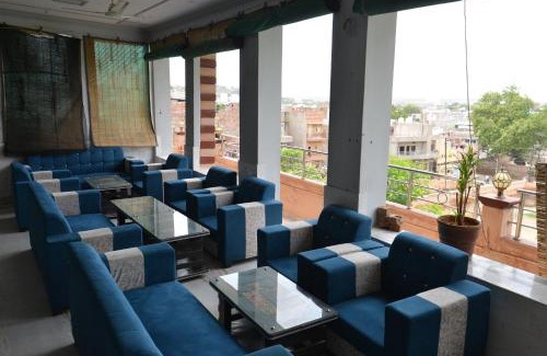Gulab Sagar Hotel | Hotel Bawarri Haveli