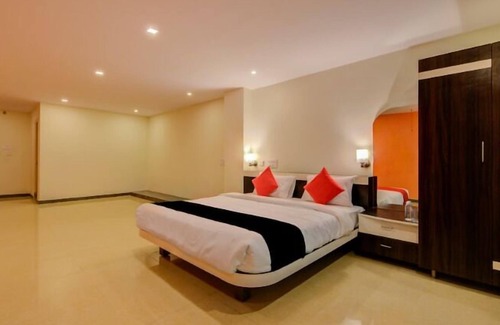 Tumkur Hotel | Hotel Beehive Grand
