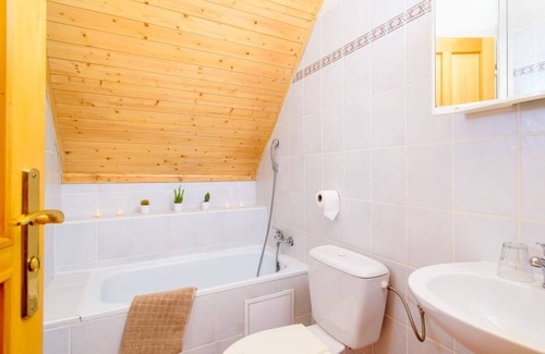 Hloubetin Hotel | Hotel Bella