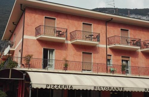 Peri Hotel | HOTEL BELVEDERE