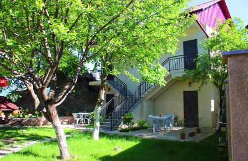 Akhaltsikhe Hotel | Hotel Beni