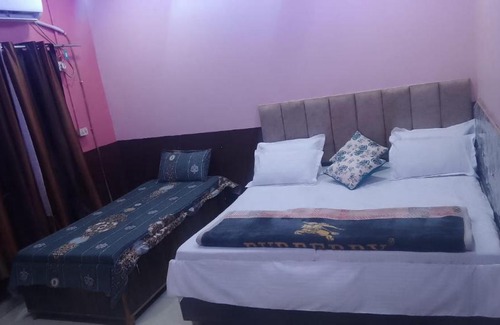 Fatehpur Sikri Hotel | Hotel Blue Heaven