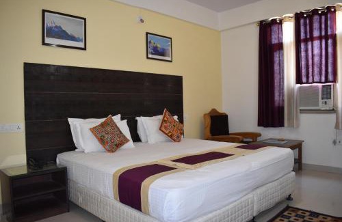 Bodh Gaya Hotel | Hotel Bodh Vilas