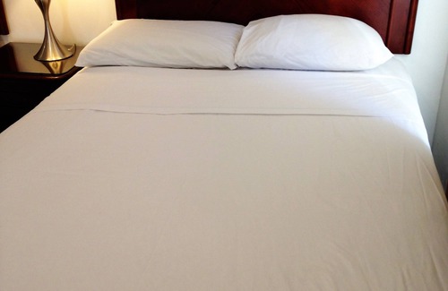 Gay Village Hotel | Hotel Bon Accueil