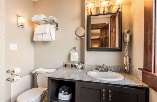 Sedalia Hotel | Hotel Bothwell Sedalia Central District, an Ascend Collection Hotel