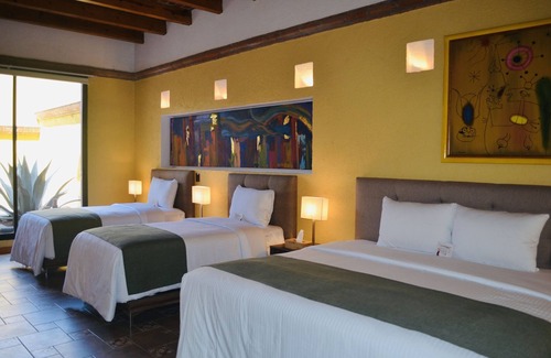 Apetatitlan de Antonio Carvajal Hotel | HOTEL BOUTIQUE CASA DEL BOSQUE