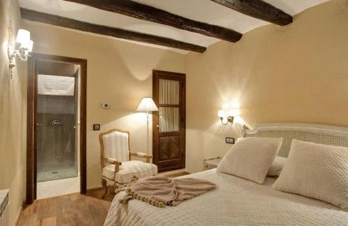 Murillo de Gallego Hotel | Hotel Boutique Real Posada De Liena con jacuzzi y Restaurante Liena