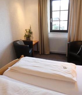 Hoechst im Odenwald Hotel | Hotel Burg Breuberg